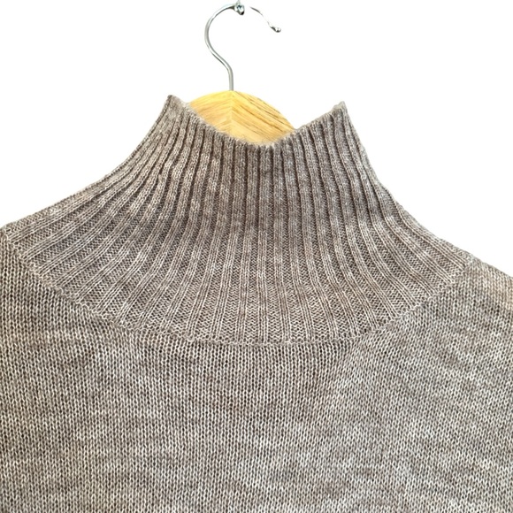 World Market Oatmeal Funnel Neck Sweater One Size Fits Most NWT - Picture 3 of 10